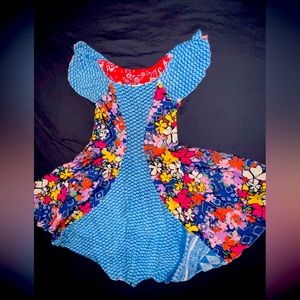 Cute twirly girl flower dress two-sided